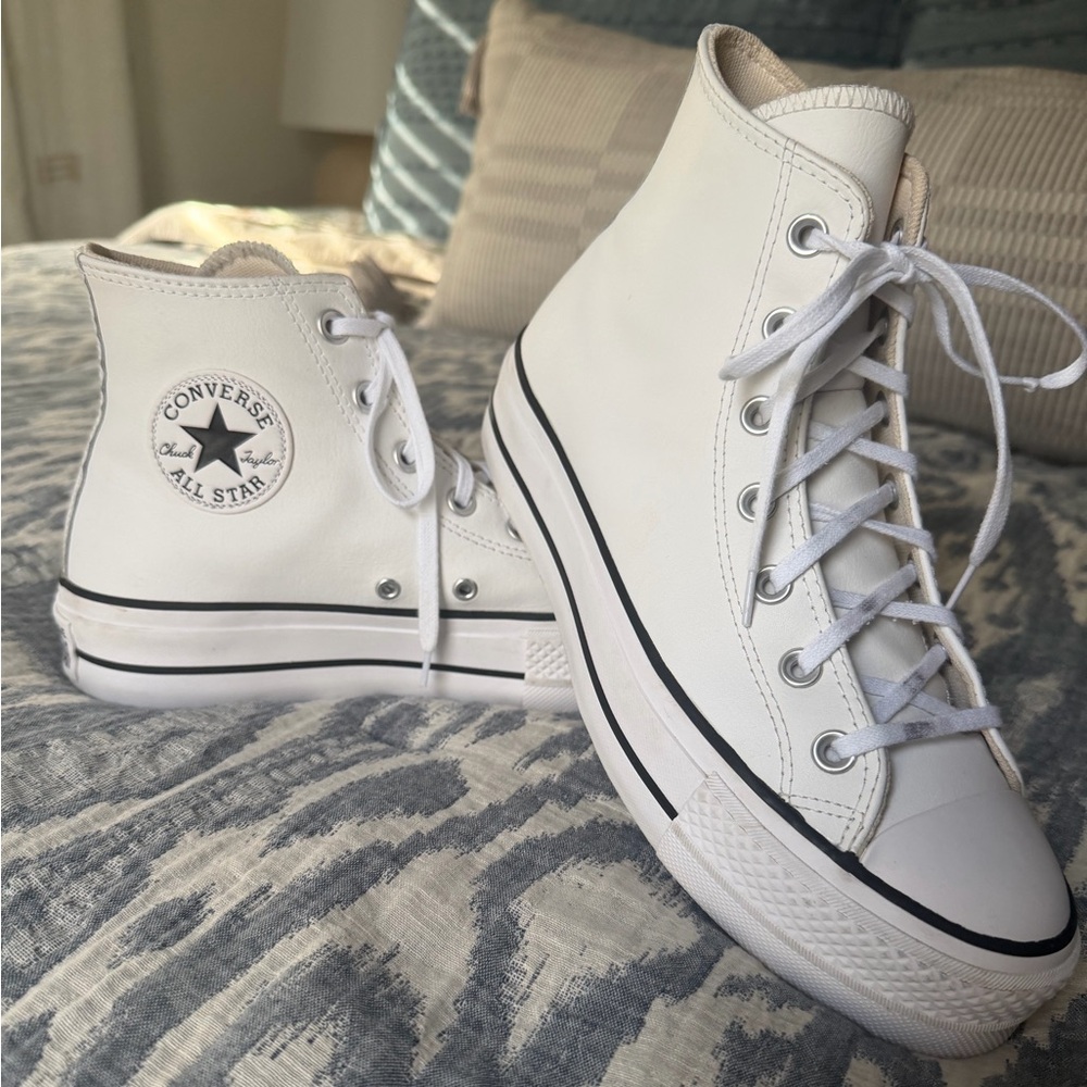 Women’s Converse All Star White Leather Platform High-Tops Size 9
